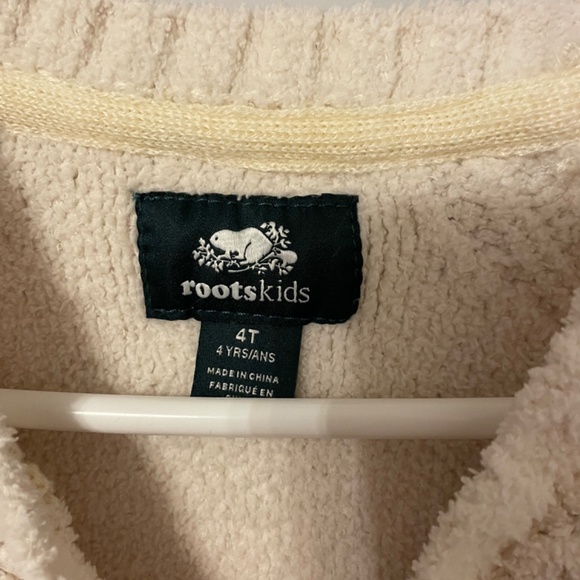 Roots Sweater/Cream/Size 4T - Picture 3 of 3